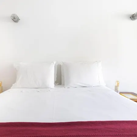 Apartment Plum Guide - Cool Wind Lisbon