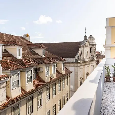 Plum Guide - Cool Wind * Lisboa